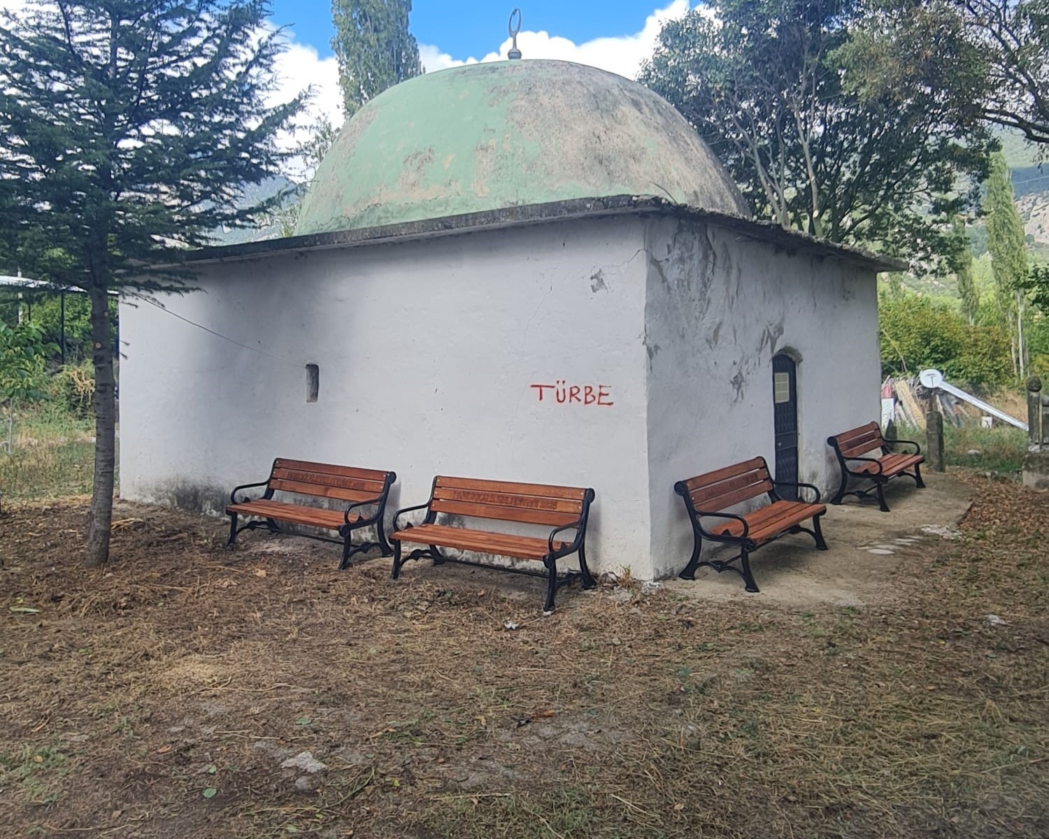 Teslim Abdal Sultan Türbesi Temizlendi! (2)