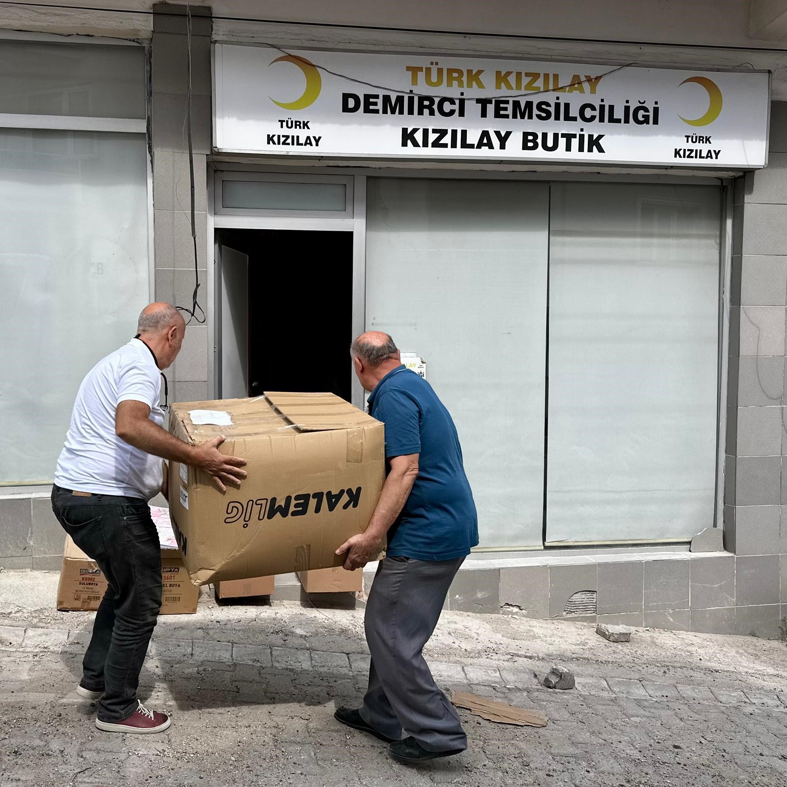 Türk Kızılay Manisa’dan Öğrencilere Anlamlı Destek! (5)