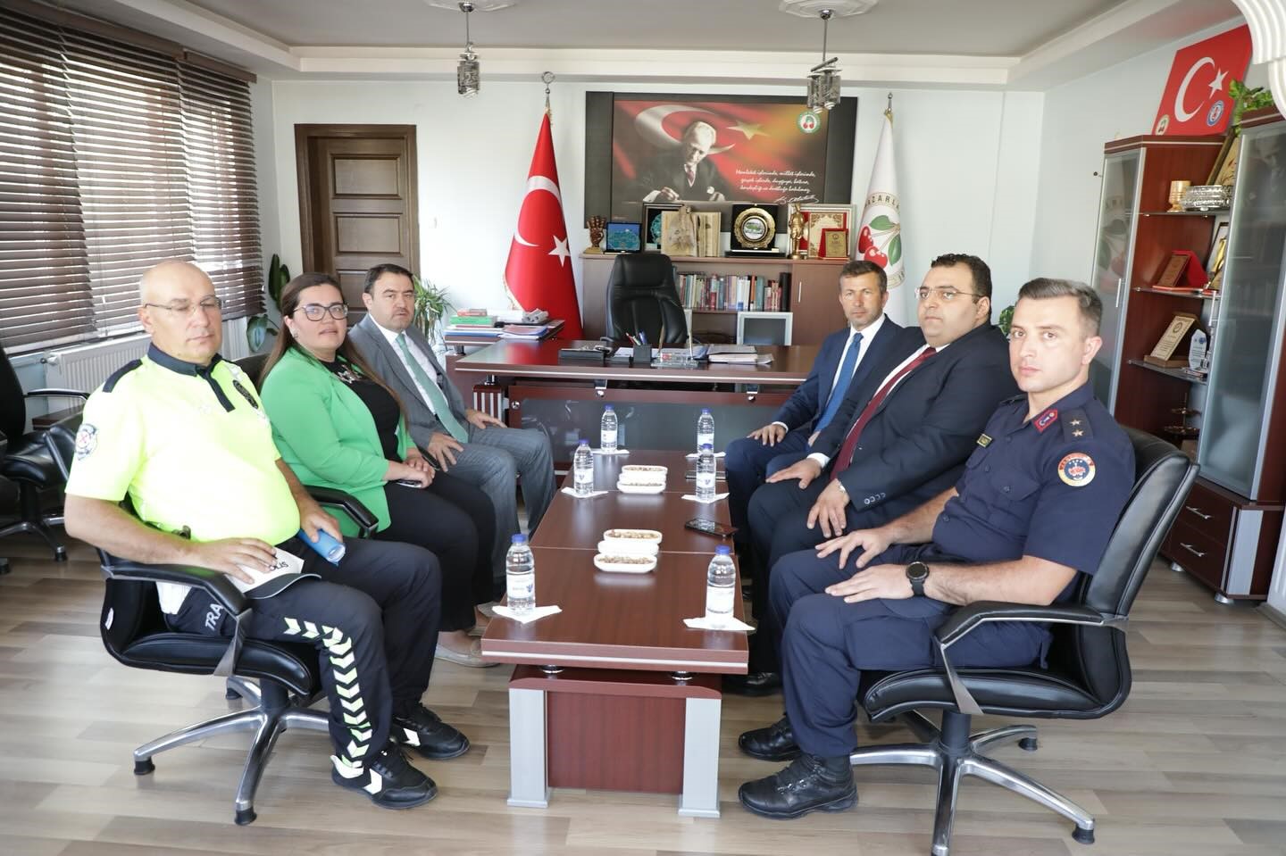 Vali Işın, Pazarlar'da Yürütülen Projeler Ve Yatırımları Inceledi (1)