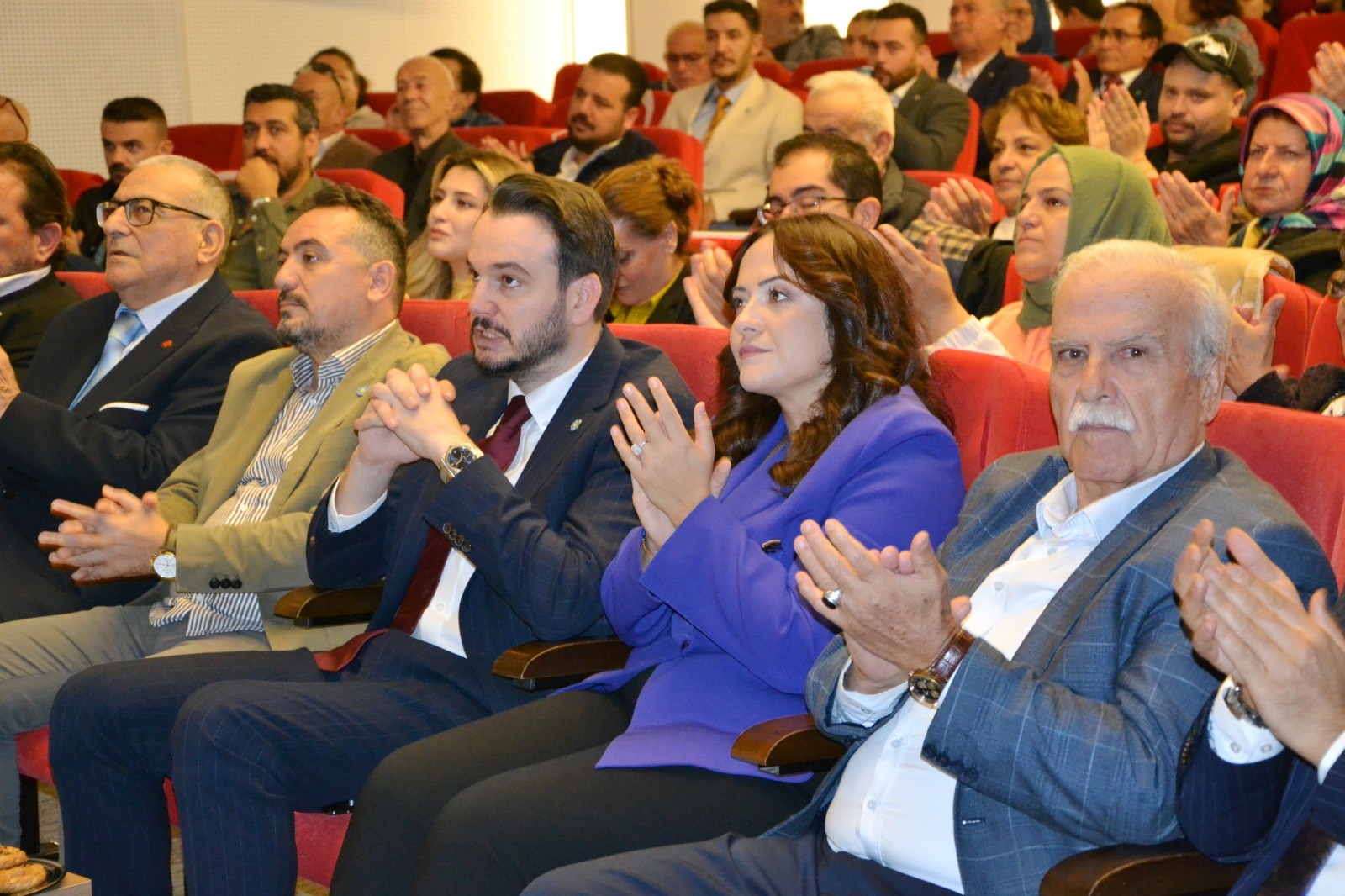 İYİ PARTİ ŞEHZADELER AYTAÇ...