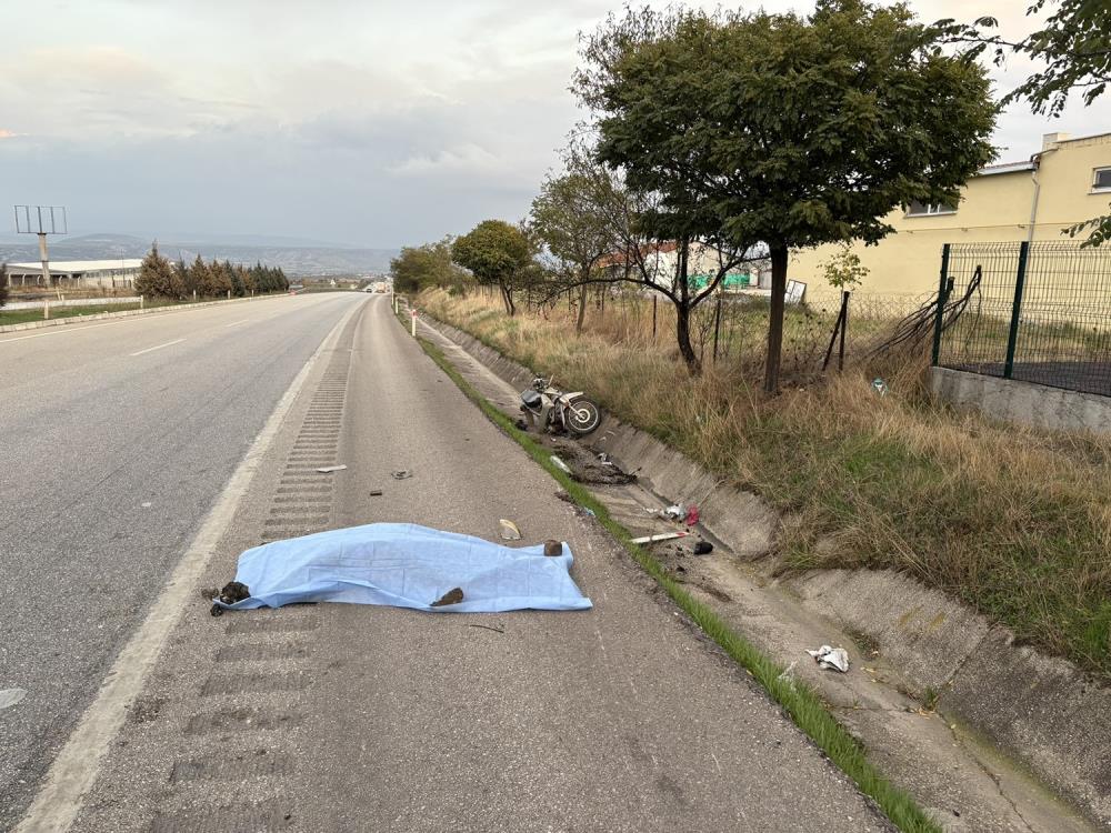 Manisa’da otomobil ile motosiklet çarpıştı: 1 ölü