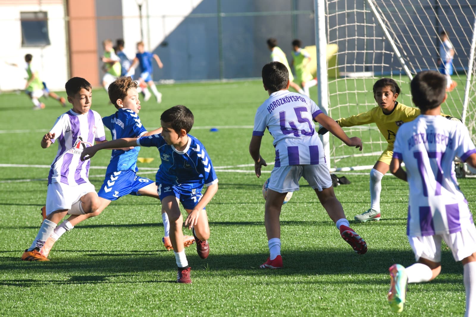 Manisa'da cumhuriyet coşkusu turnuvayla taçlandı.-1.-3.-