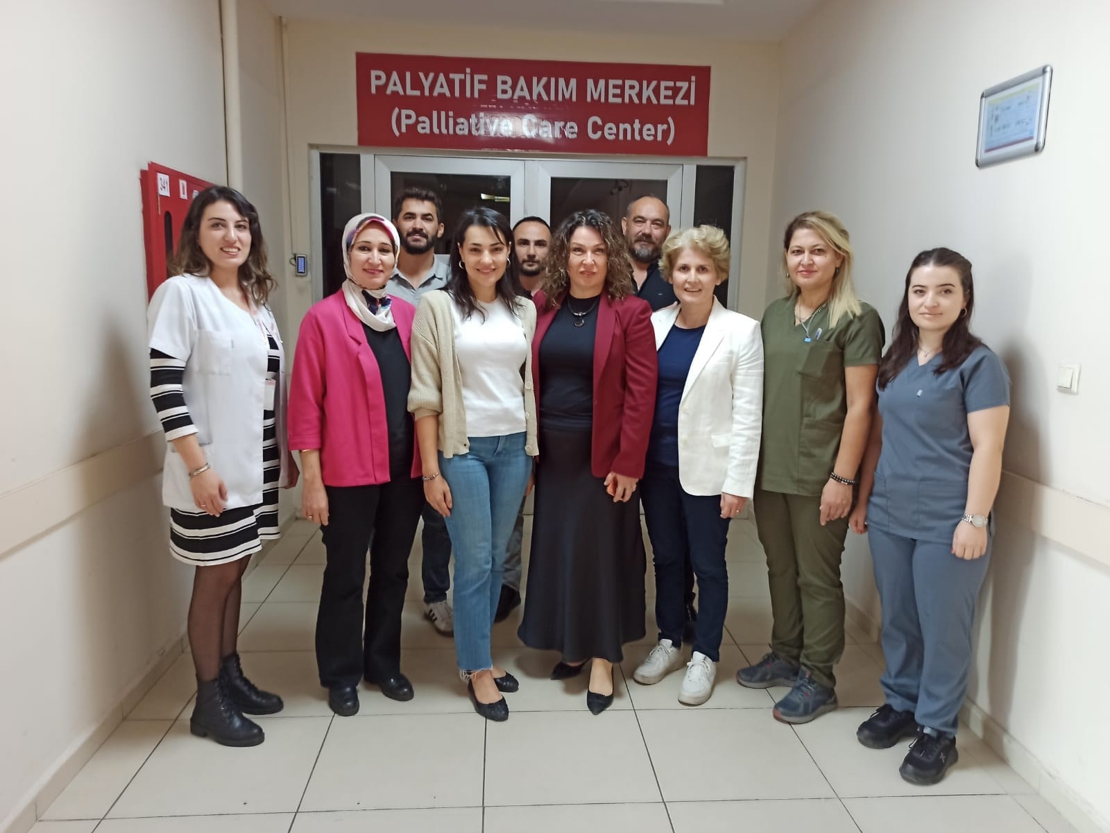 Aydın Devlet Hastanesi'nde Dünya Palyatif Bakım Günü Dolayısıyla Anlamlı Bir Ziyaret Gerçekleştirilirken (1)