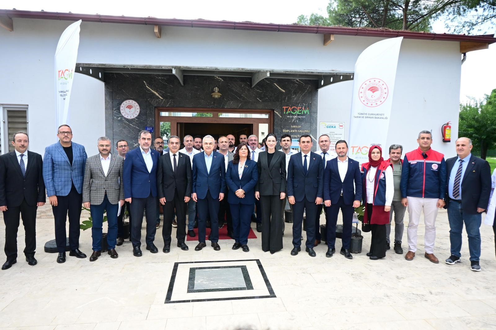 Aydının Sembolü (2)