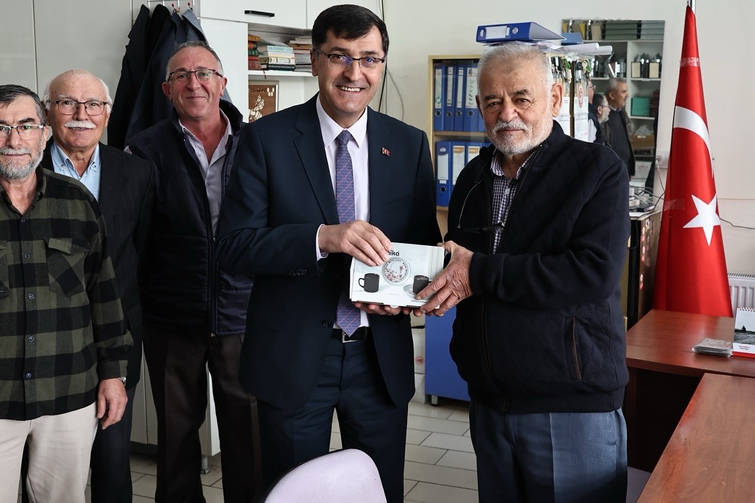Başkan Kahveci'den Arı Yetiştiricileri Birliği'ne Ziyaret (1)