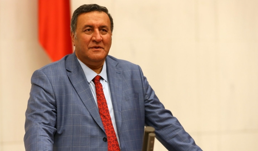 Chp'li Gürer Manisa Ve Diğer Illerde Tonlarca Sahte Gübre Yakalandı 1