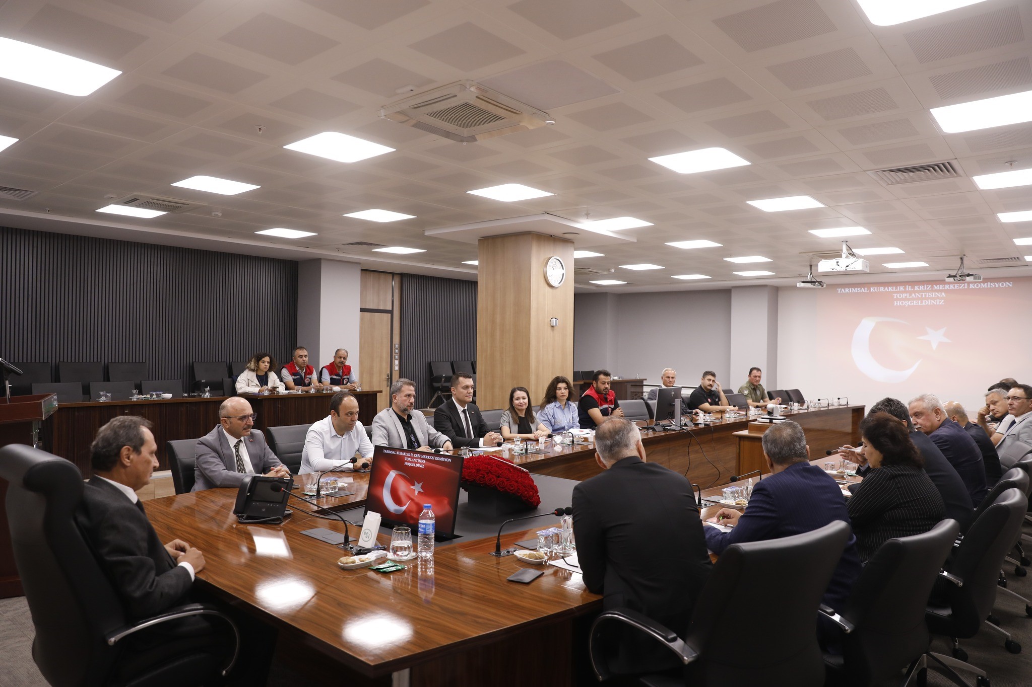 Ege'de Kuraklık Komisyonu Toplantısı Gerçekleştirildi! (1)