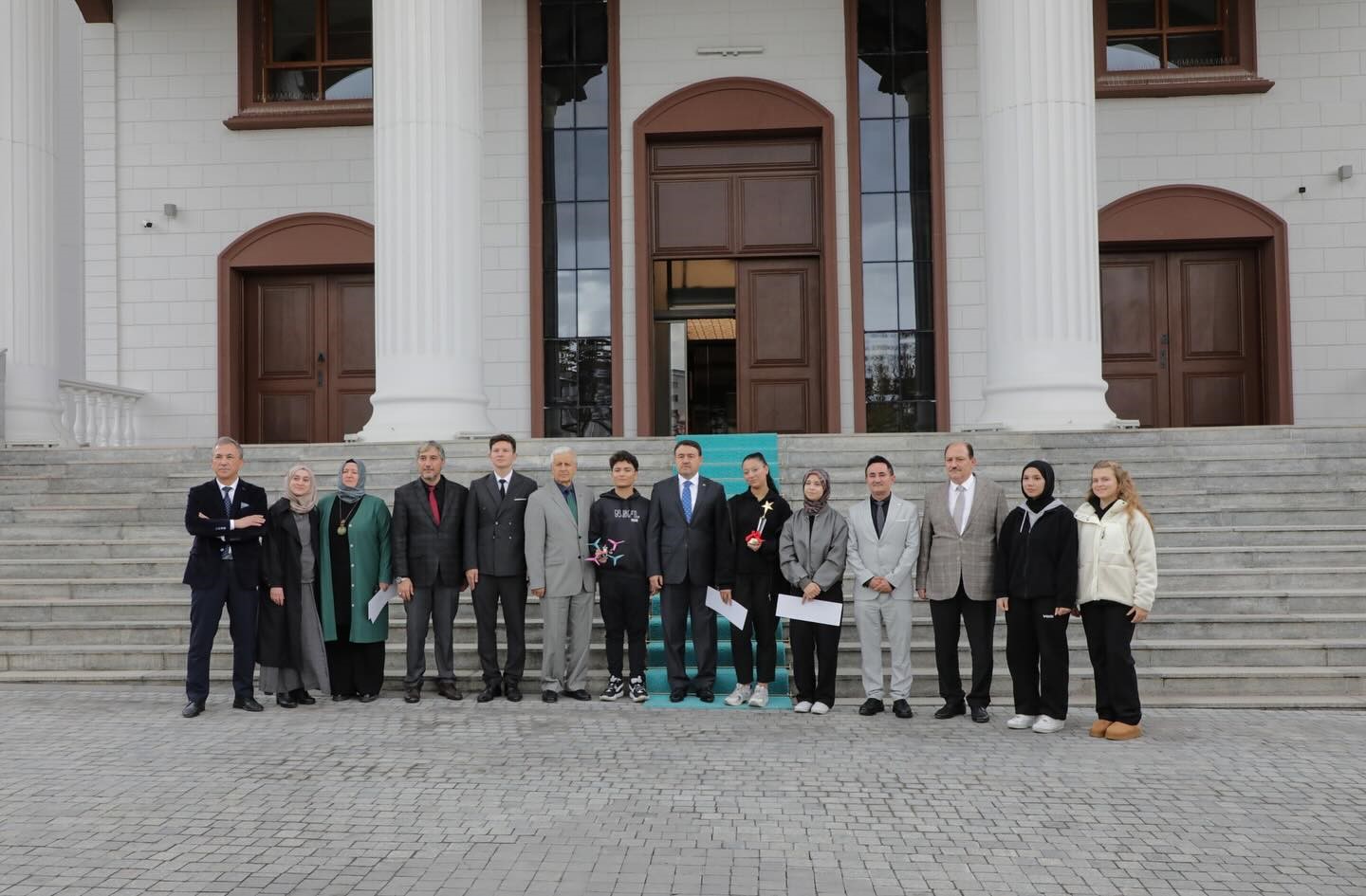 Ege'de Öğrencilere Ödül (2)