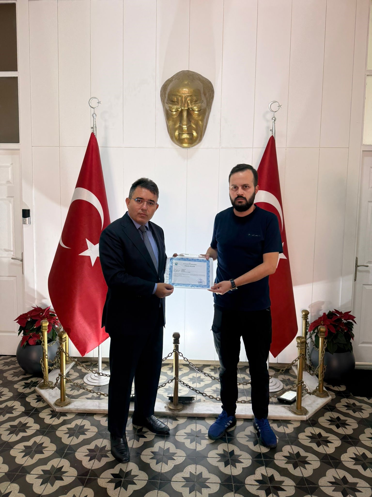 Ege'de Polis Memurlarına Anlamlı Ödül! (2)