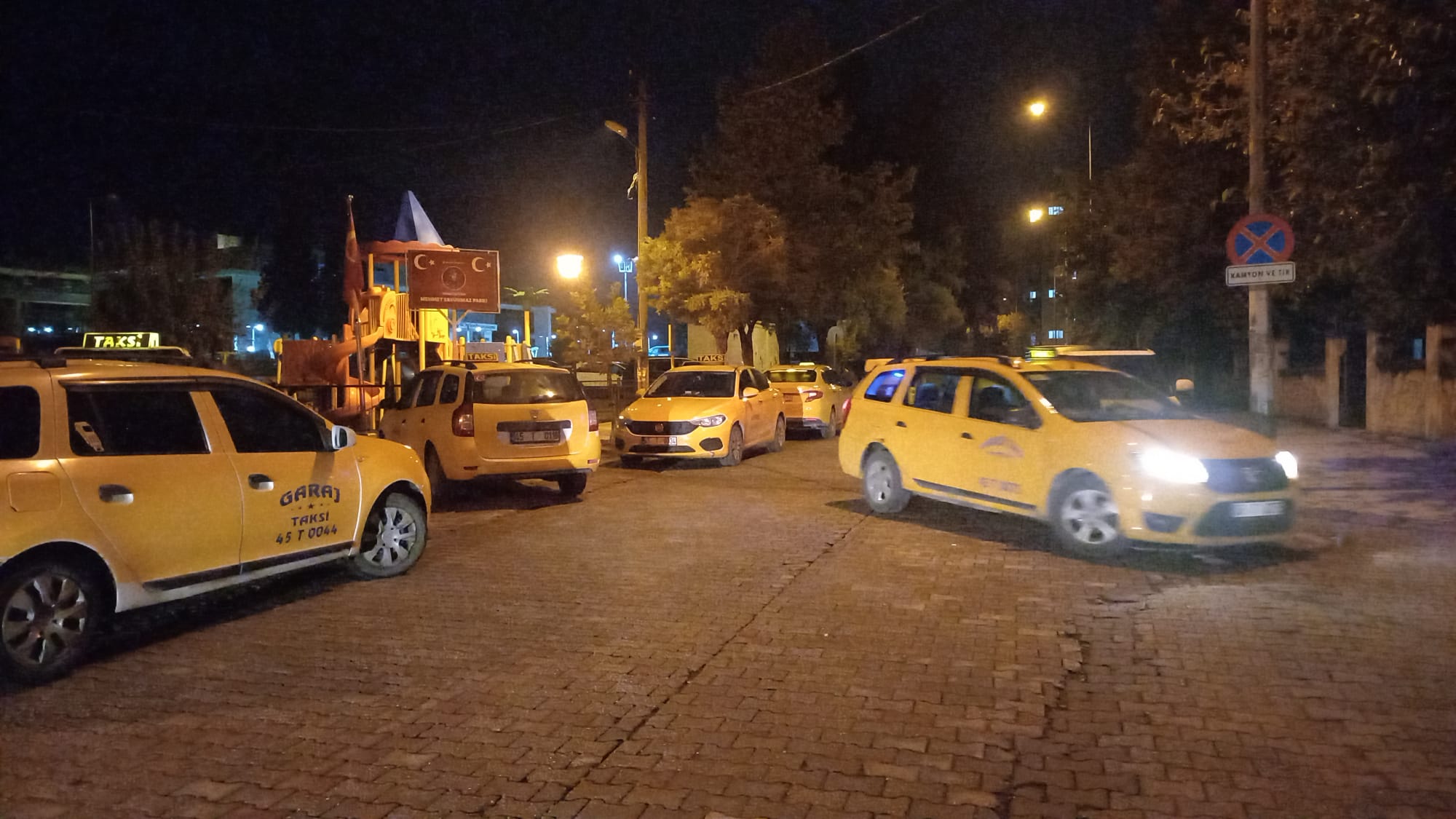 Korsan Taksi (3)