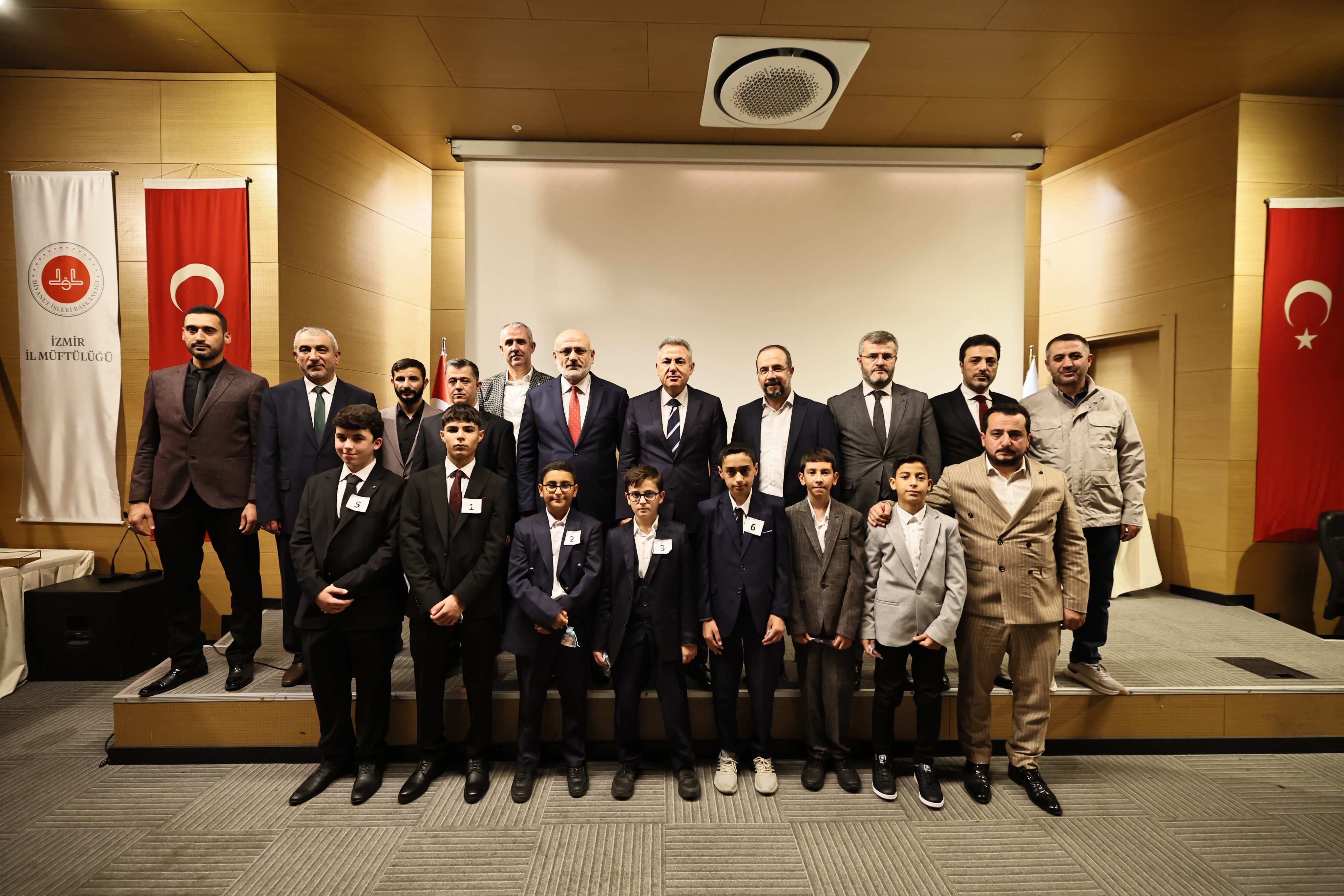 Kuranı Kerim Okuma Yarışması (4)