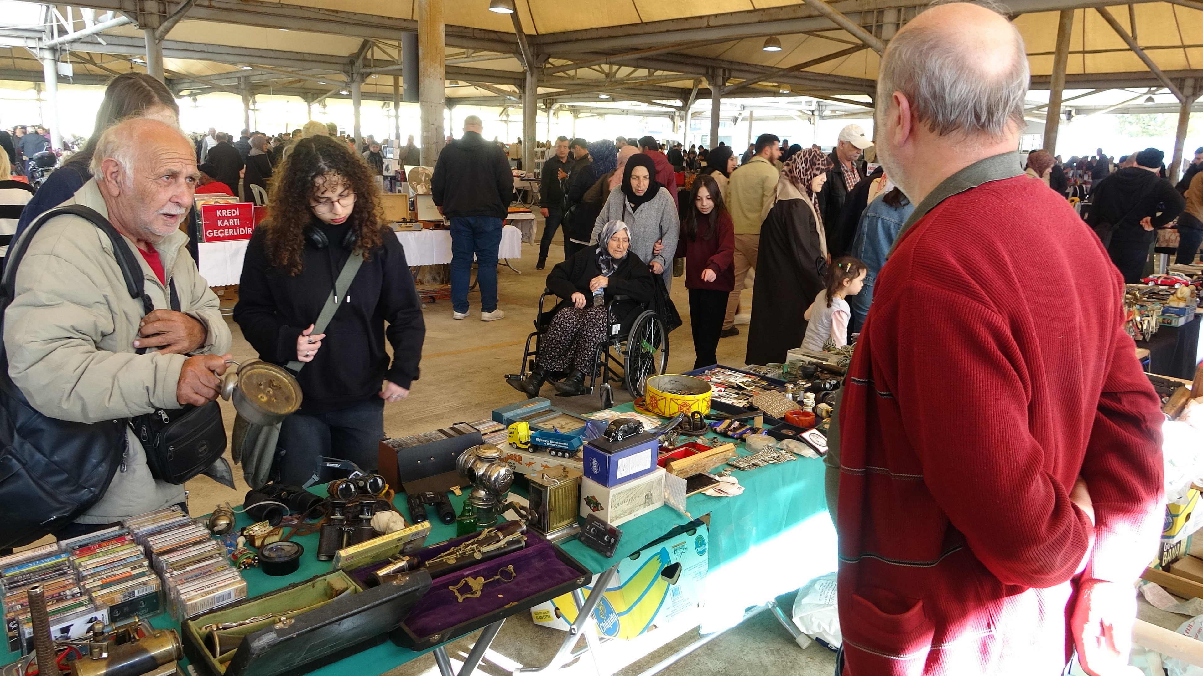 Kütahya Antikacılar Derneği Başkanı Adem Akgün (3)