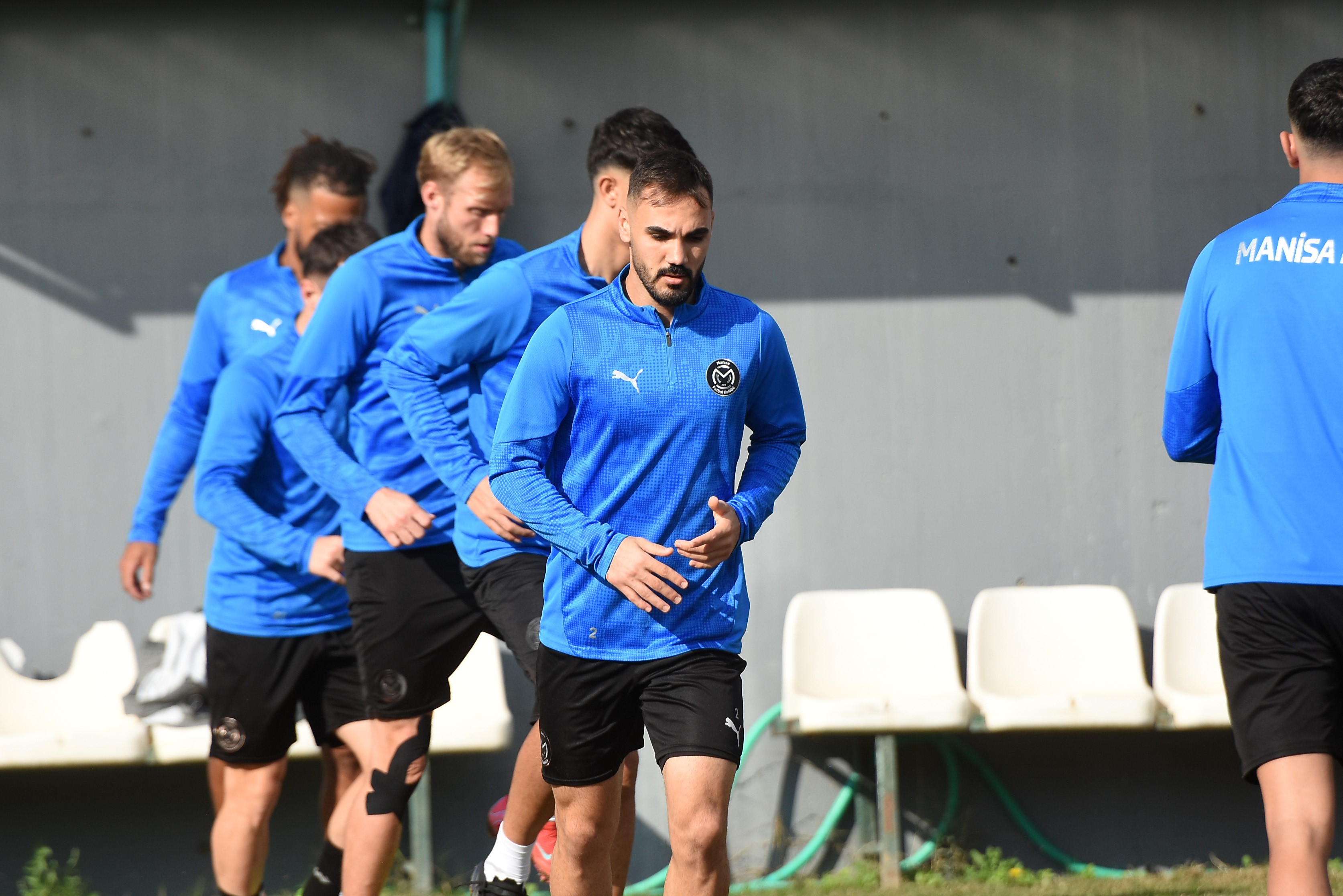 Manisa Futbol Kulübü (1)