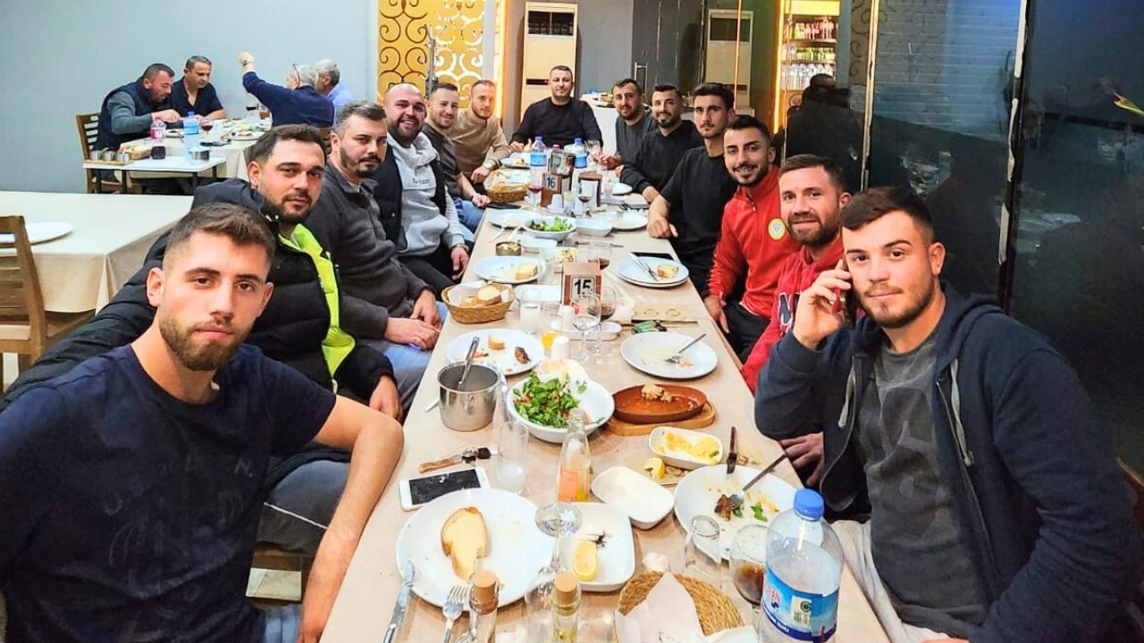 Mini Futbol Final Günü 1
