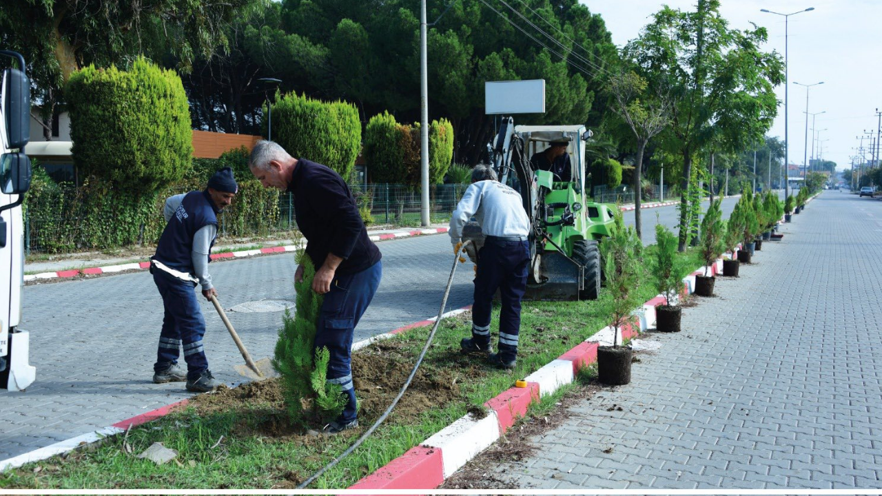 Şehzadeler Beledi̇yesi̇'nden Yeşi̇l Seferberli̇ği̇