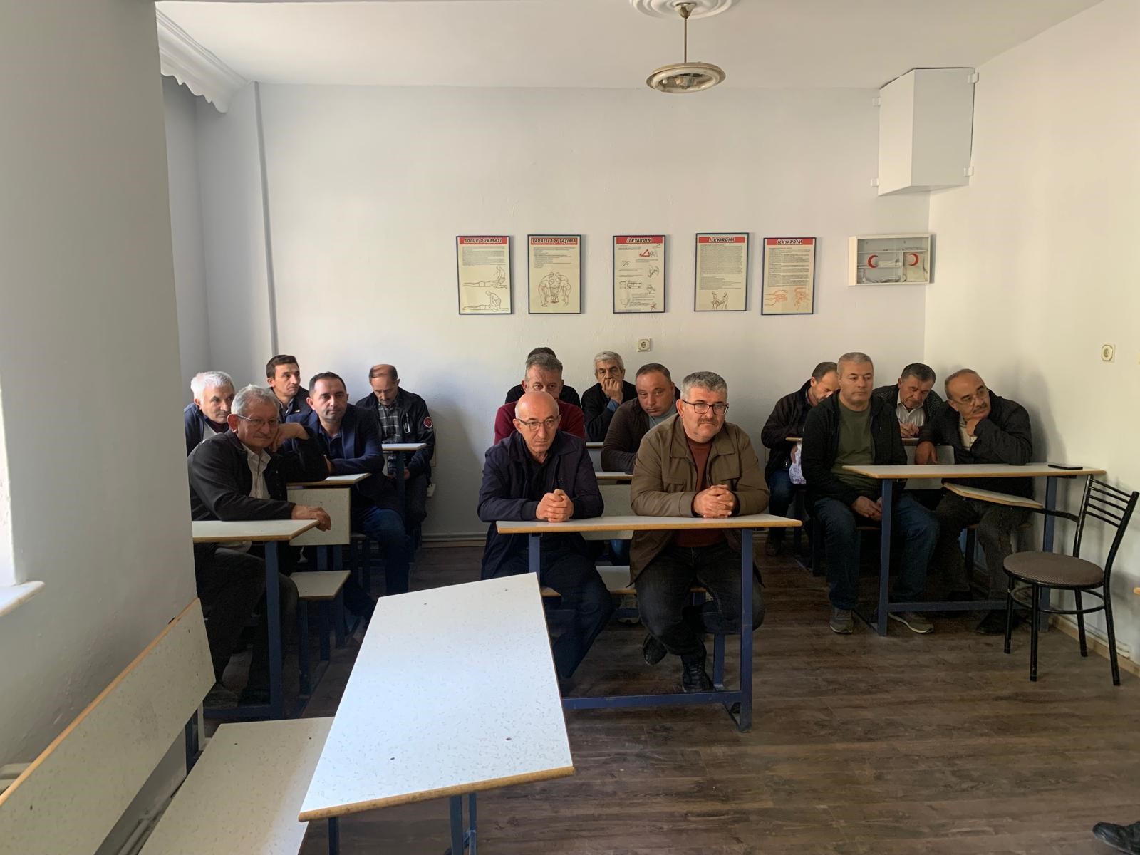 Servis Şoförlerine Trafik Eğitimi (1)