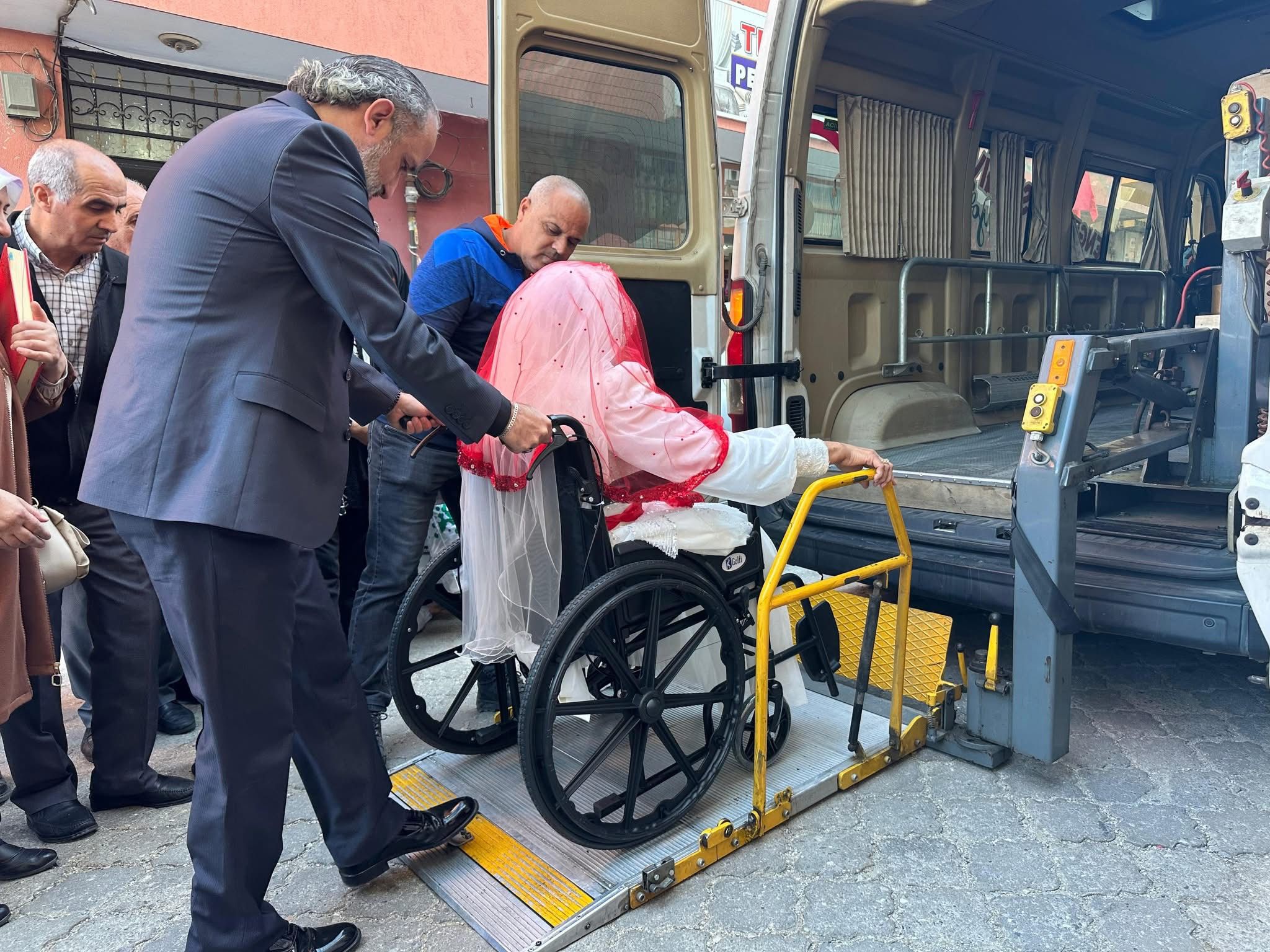 Sevgi Engel Tanımadı Manisa'da Unutulmaz Düğün (7)