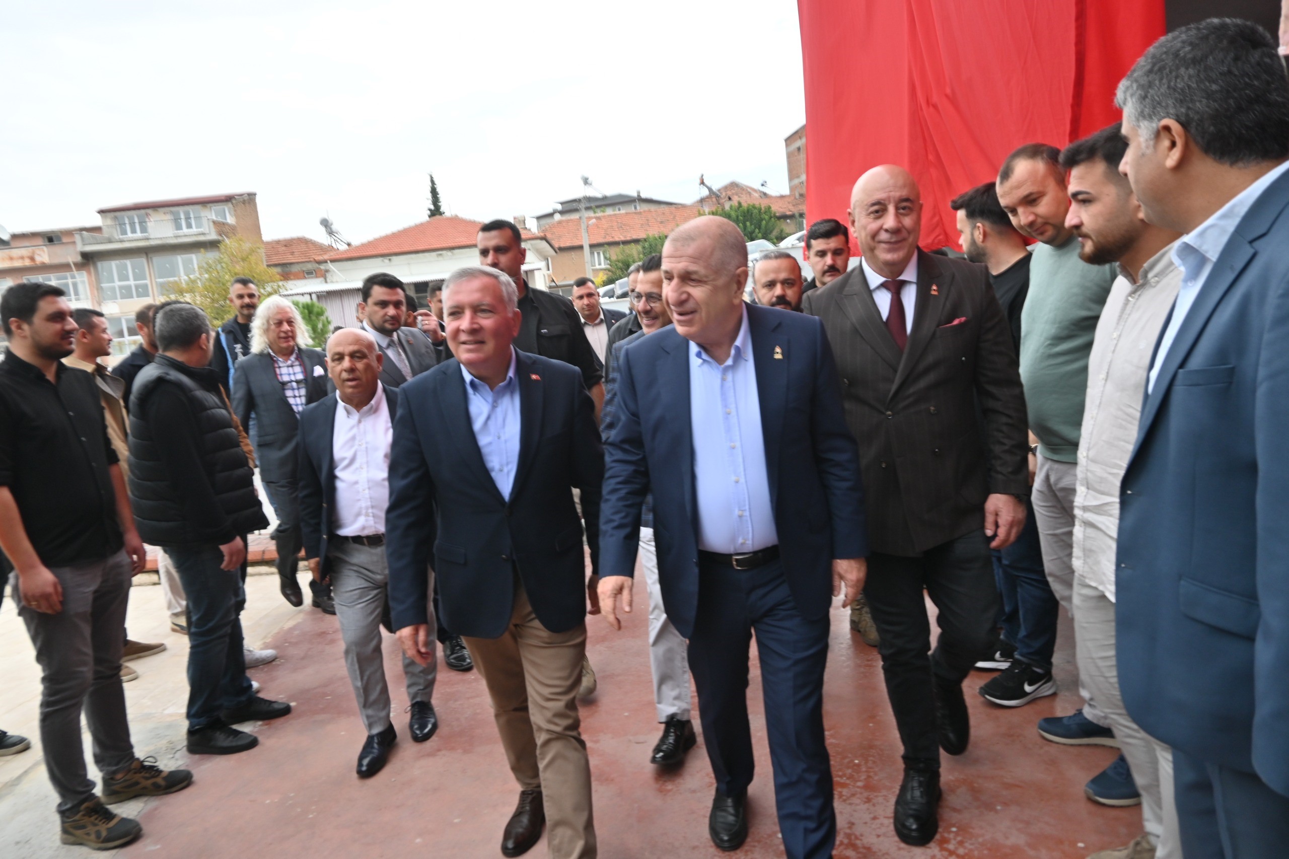 Ümit Özdağ (1)-2