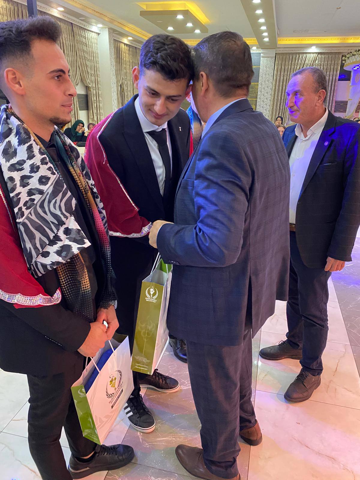 566339091 1167023435613164 353067386991016947 N