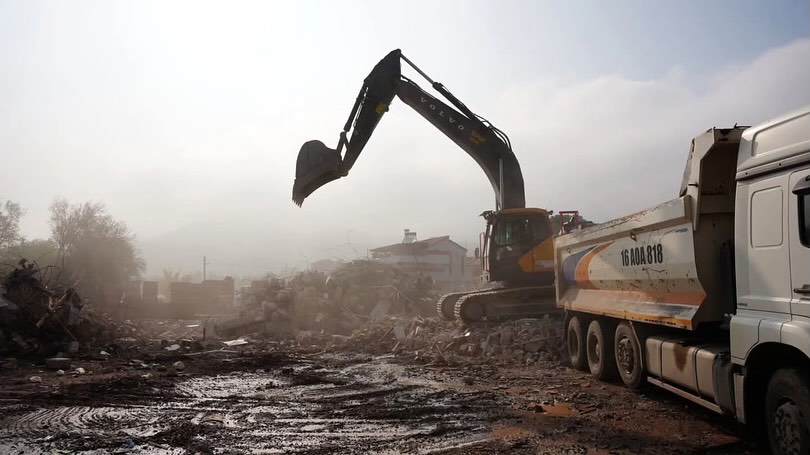 573519883 18532145437007652 7999540815929976992 N