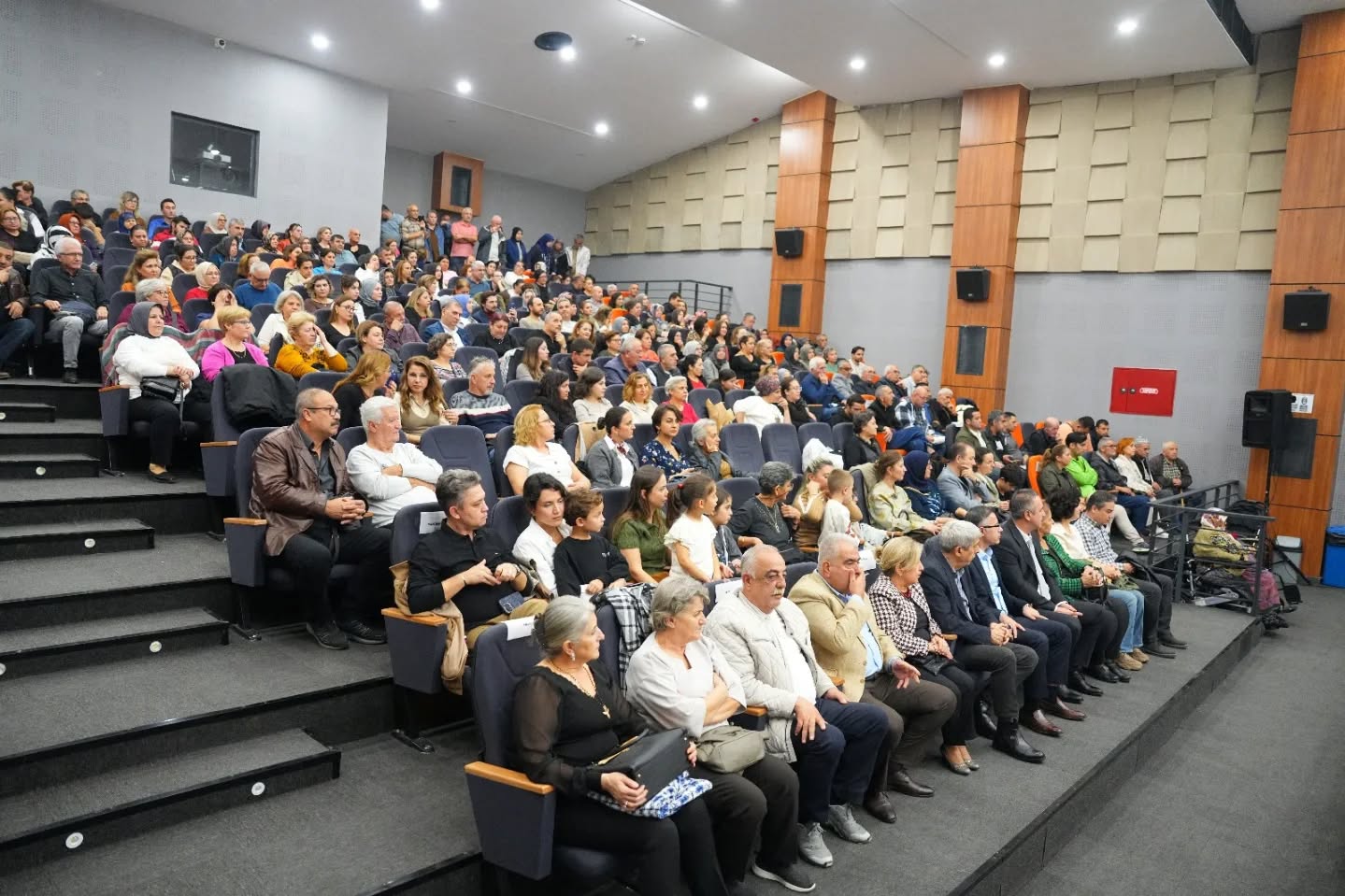 575299229 18247094800290013 9028186493653662324 N