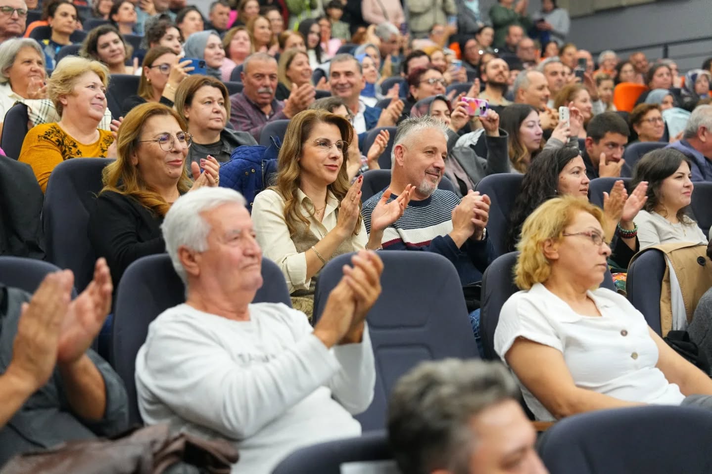 575591700 18247094764290013 8585920055123636905 N