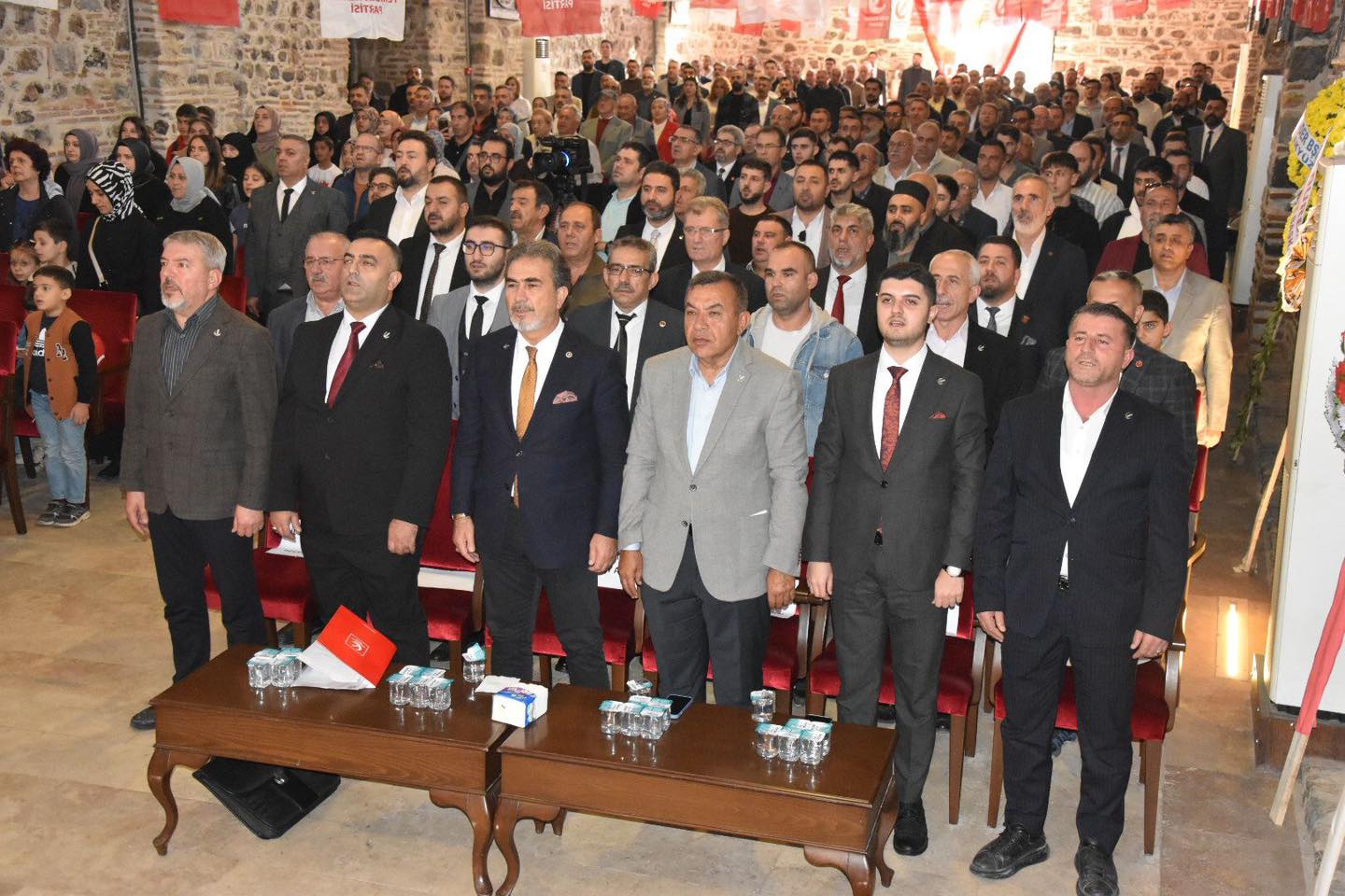 579838057 1364894088432840 1672089280842536308 N