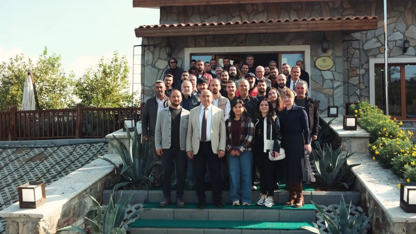 580693982 18394212787192201 1580623911259433196 N