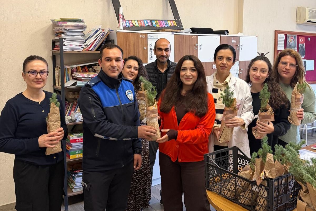 584919831 1166705278978313 6616451798670086043 N