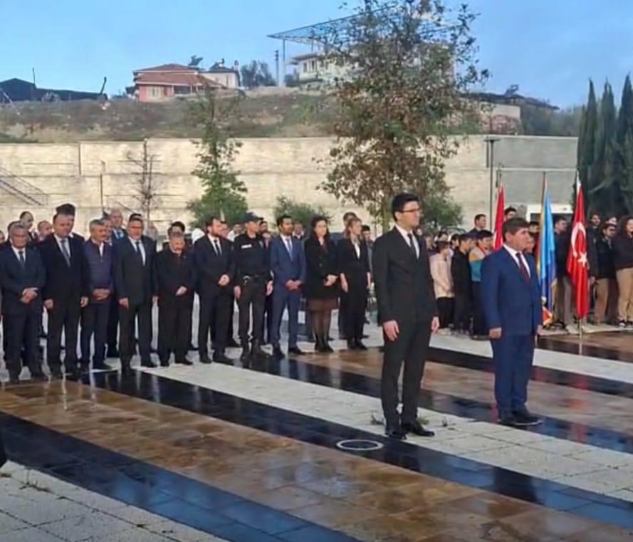 586227187 1243249904280499 32085724960738520 N