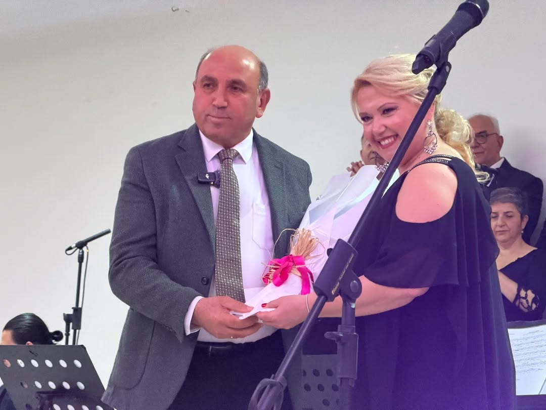 586681007 18395178679192201 1681201119038523323 N