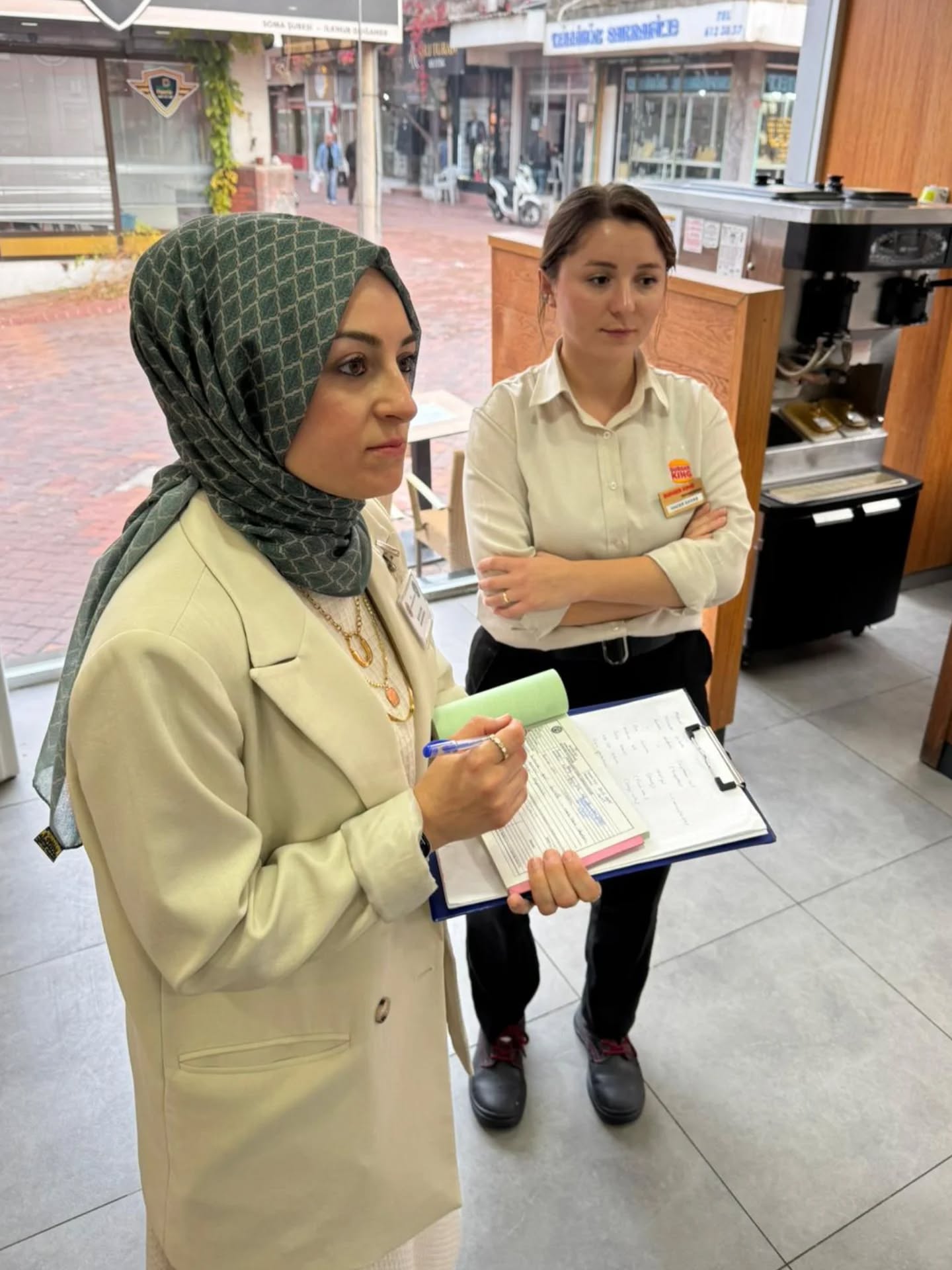 587702271 18541272007050383 3774848798271098536 N