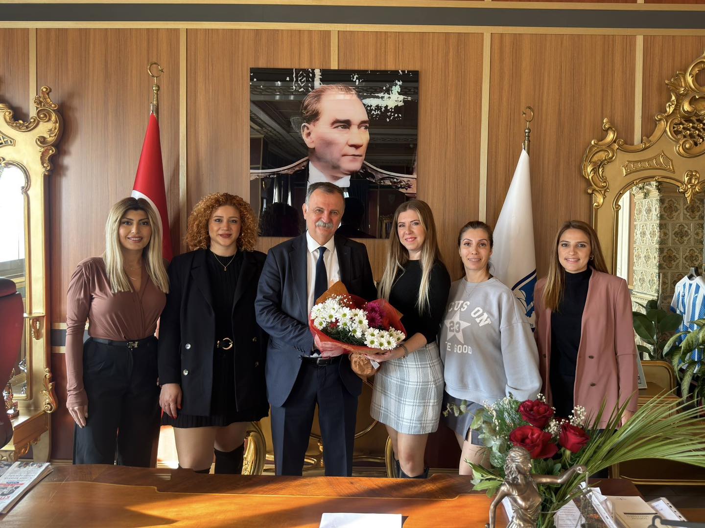 589089478 1496343628656112 1987930614092025235 N