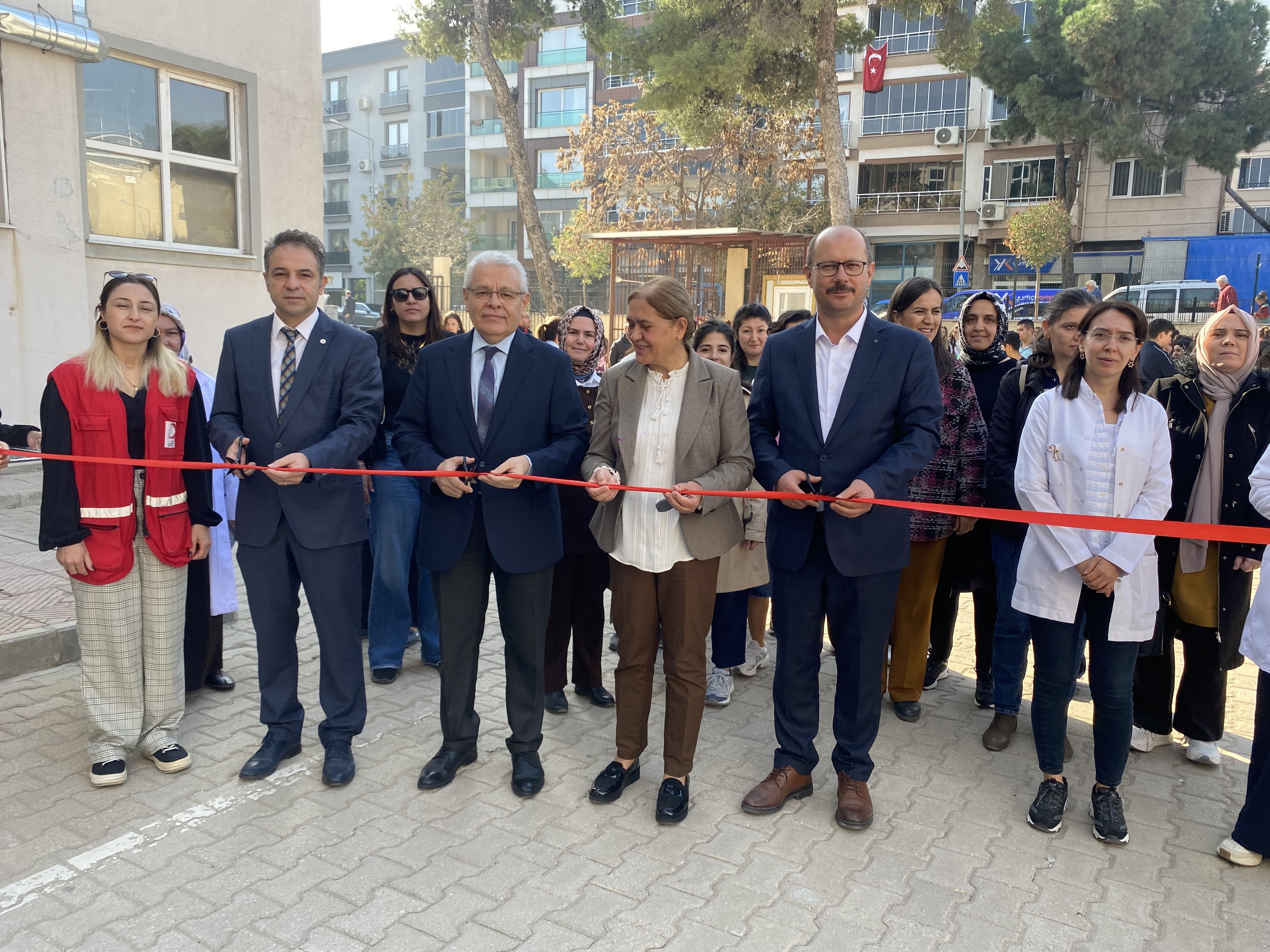 Alaşehirli öğrencilerden Gazze’ye anlamlı destek2.1.2