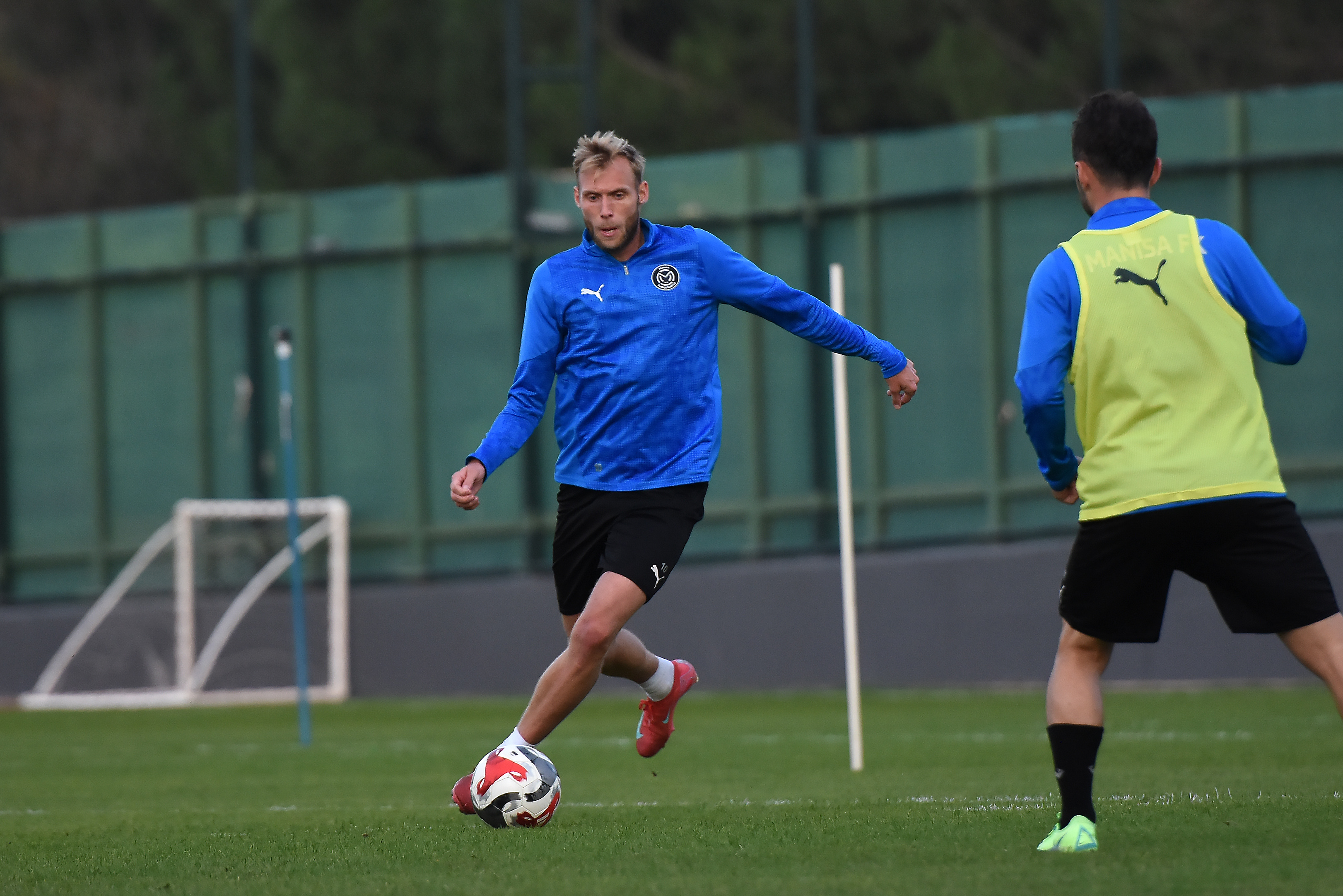 G6H F U W Y A A5 E Qy