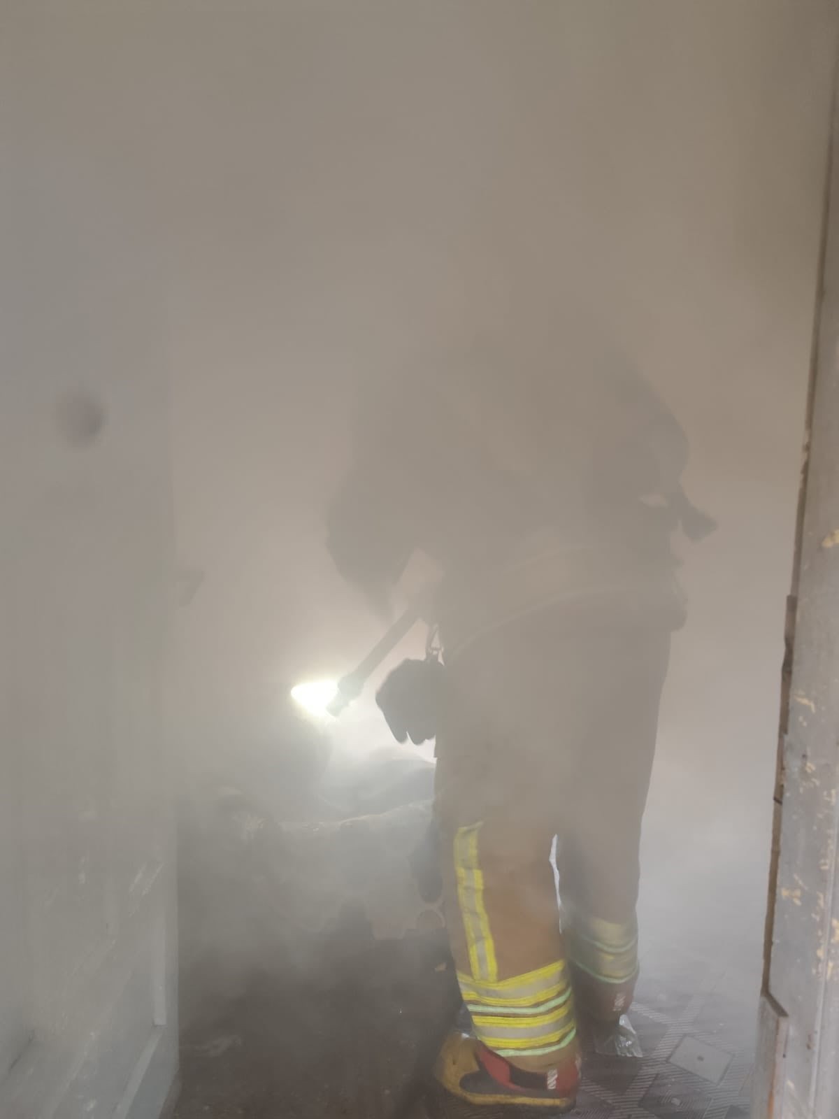 Manisa Ev Yangını (4)