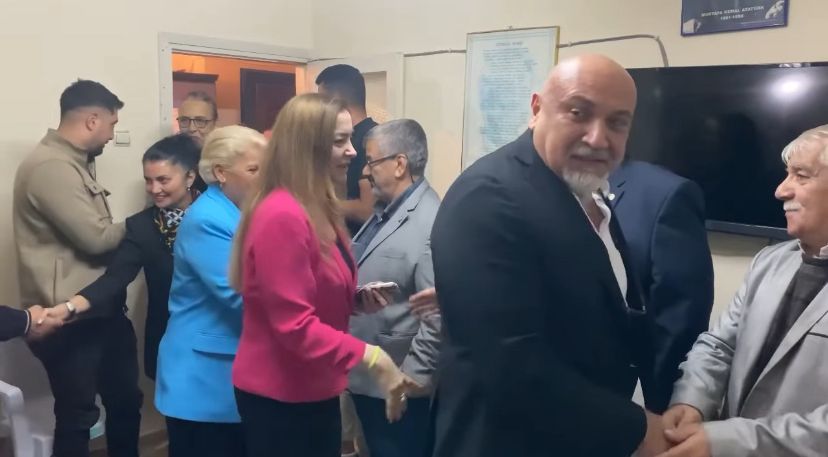 Whatsapp Image 2025 11 01 At 20.45.43 (1)