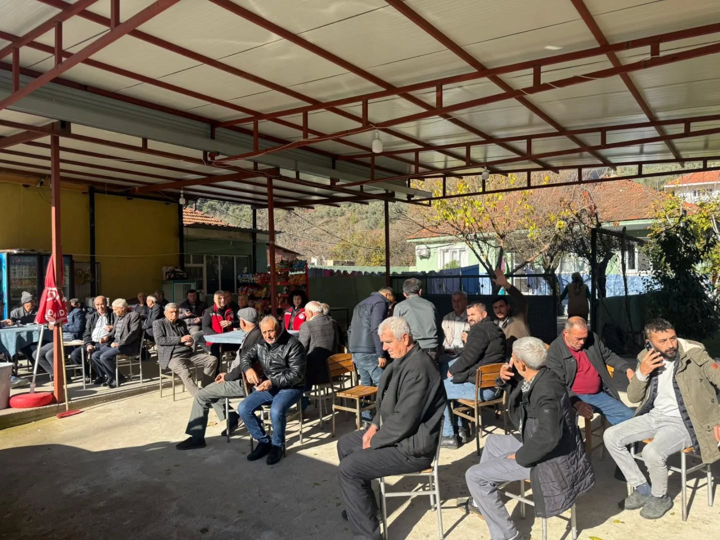 Alaşehir'de çiftçi toplantıları sürüyor.2.1