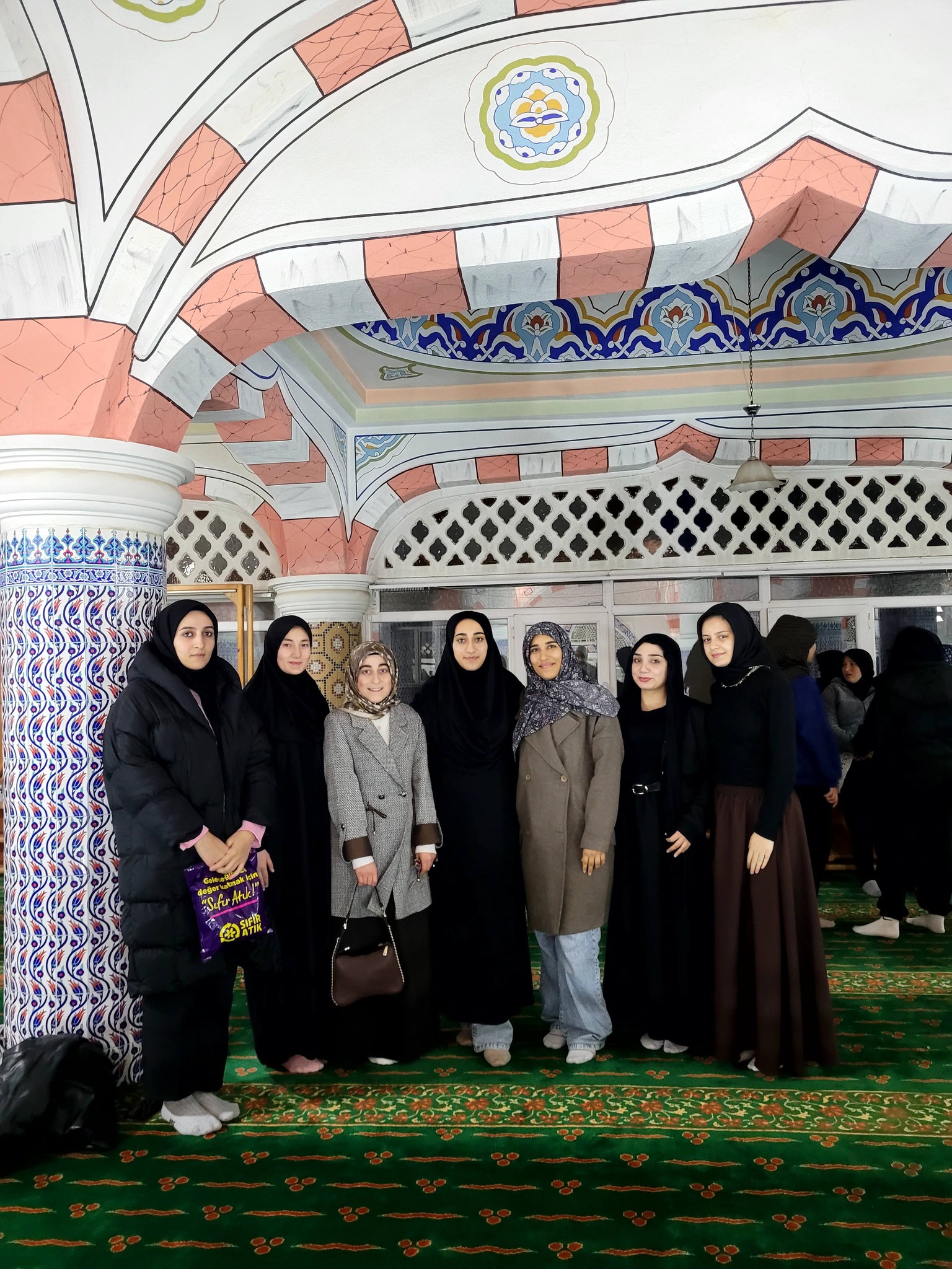 605769163 821553050508684 7736663975549715566 N