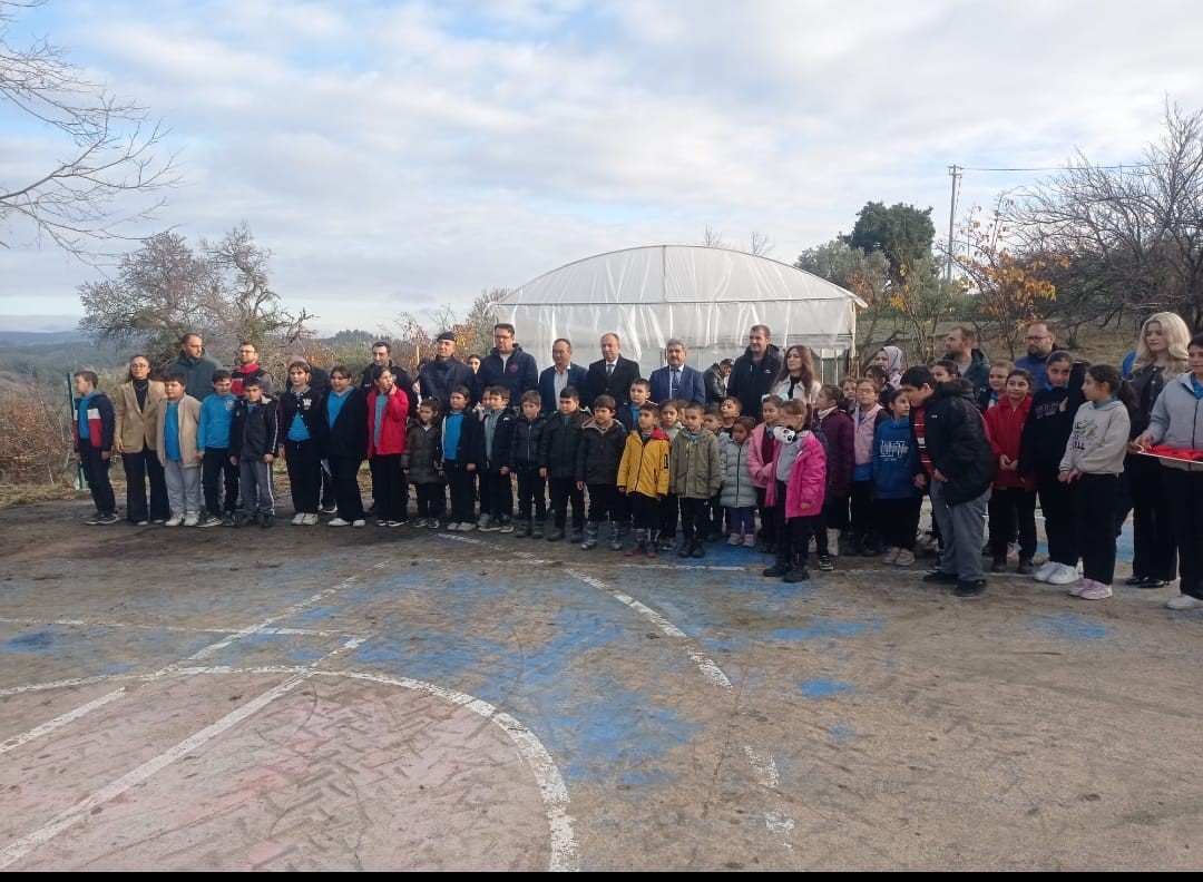 Manisa'da örnek proje: Sevgimizi Seramızda Büyütüyoruz-.3.1