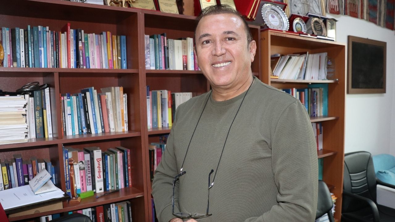 Sosyal Medya Bağımlılığı Beyinde Daralma Ve Işlev Kaybı Riskini Artırıyor .1