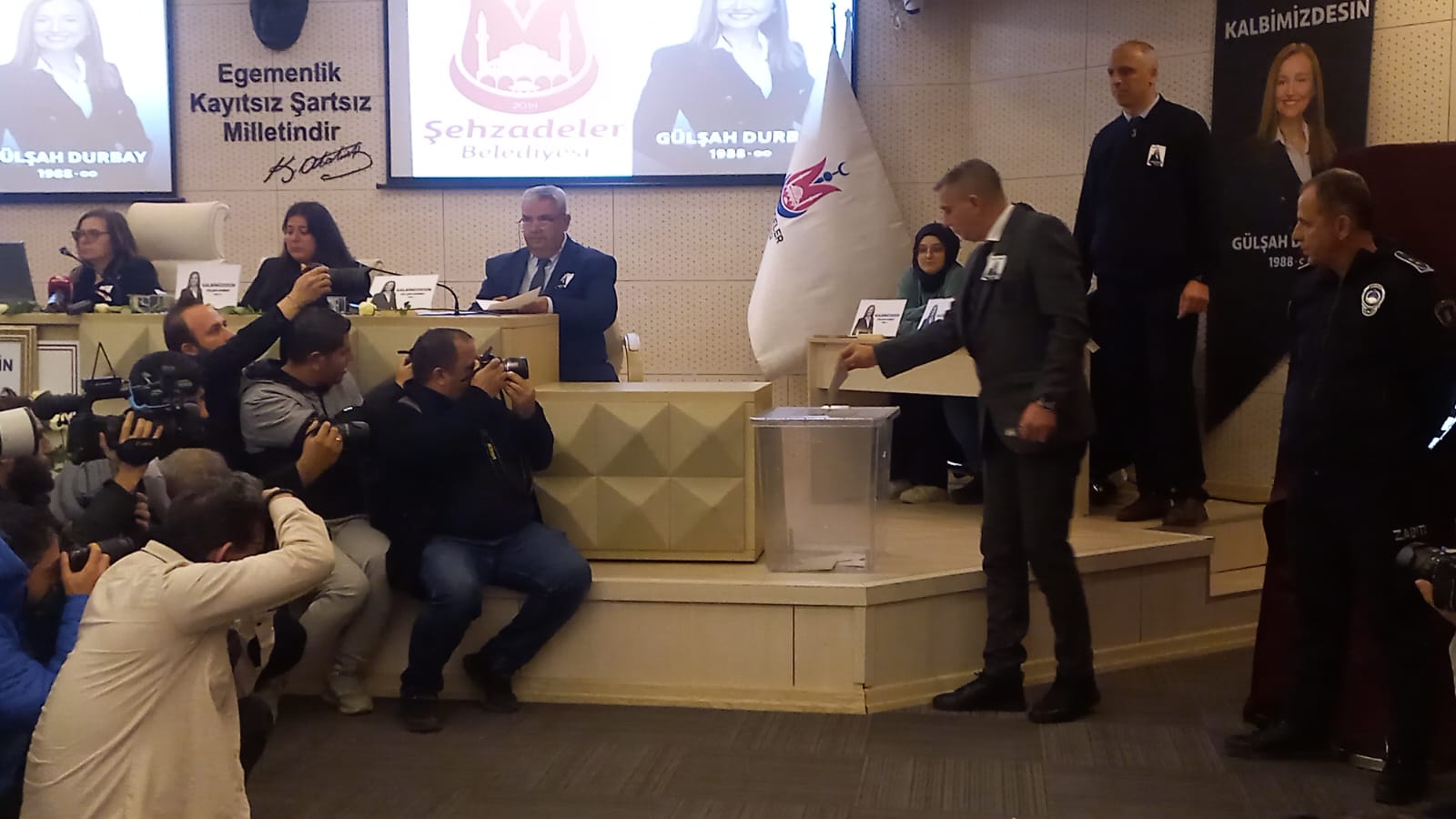 Whatsapp Image 2025 12 19 At 17.05.23