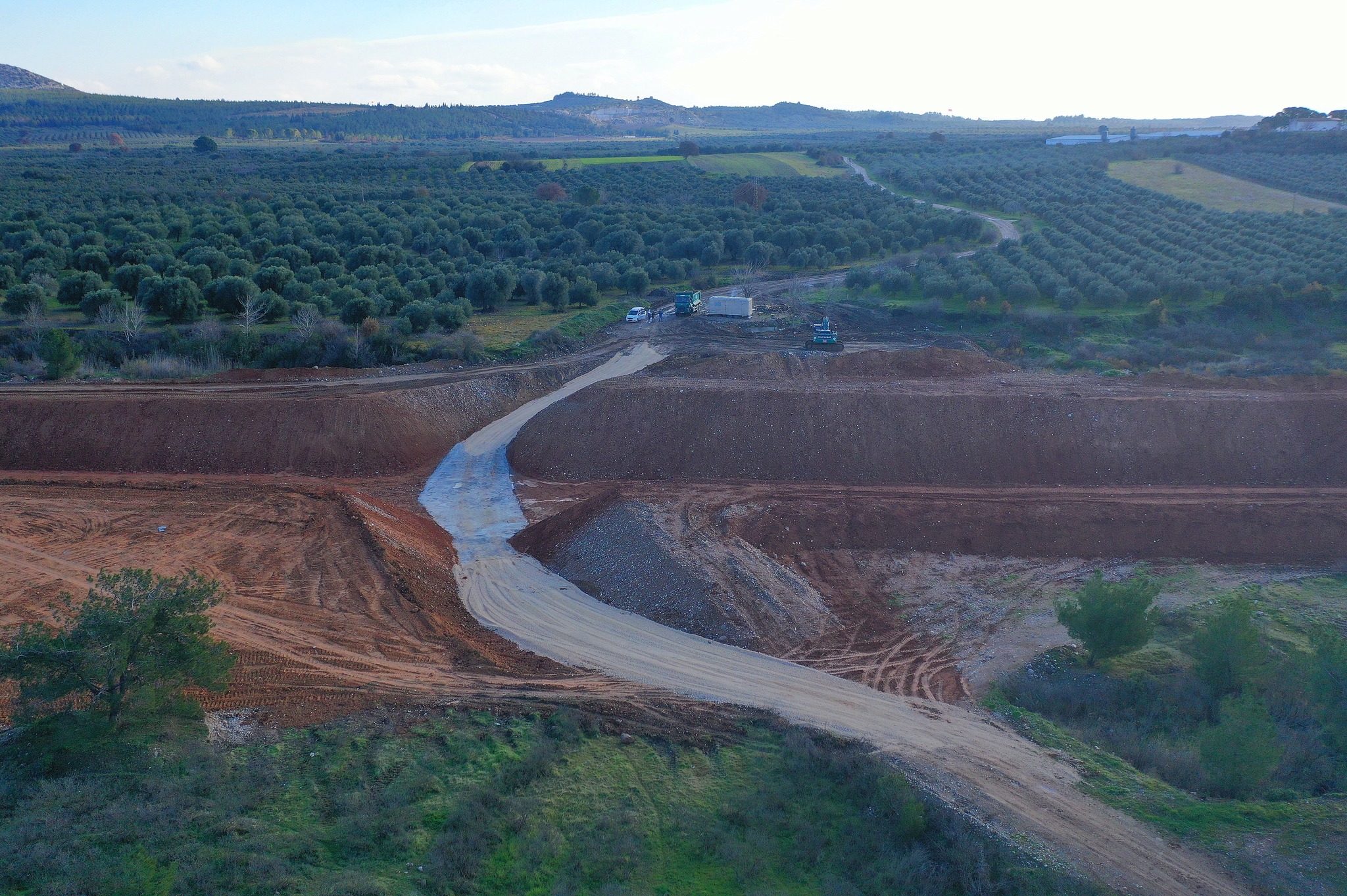 Manisa'da kırsal mahallelere ulaşım hamlesi-.1.