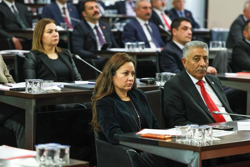 CHP Manisa İl Başkanı Özalper, İl Başkanları toplantısına katıldı-.1.1