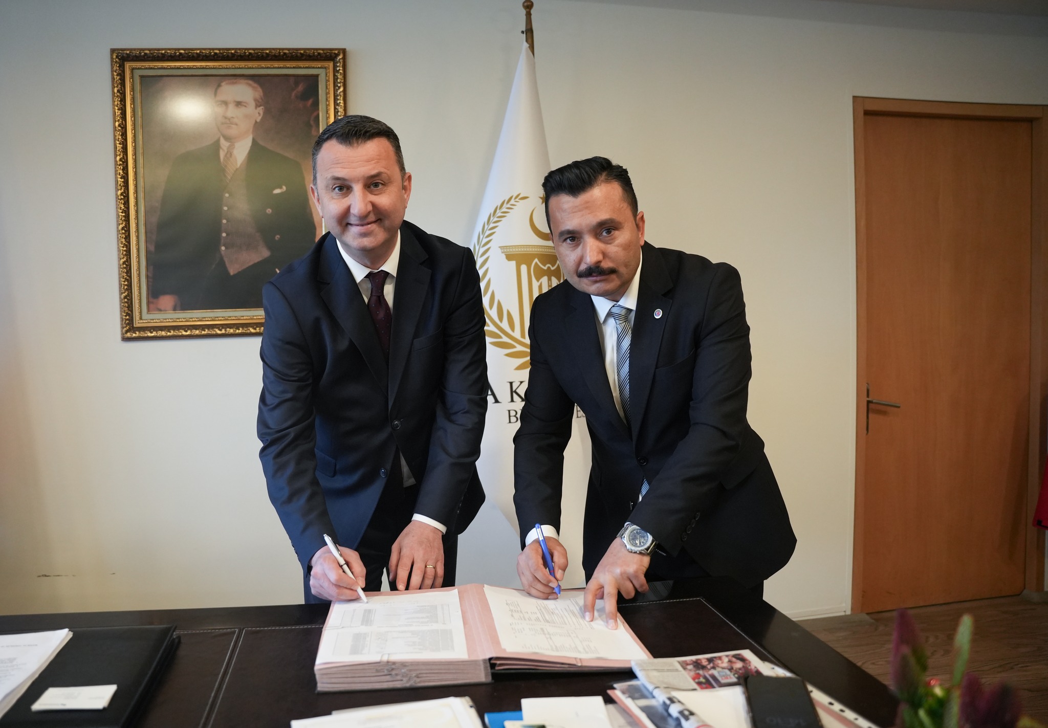 Akhisar Belediyesi'nde en düşük işçi maaşı belli oldu-.1.1.1