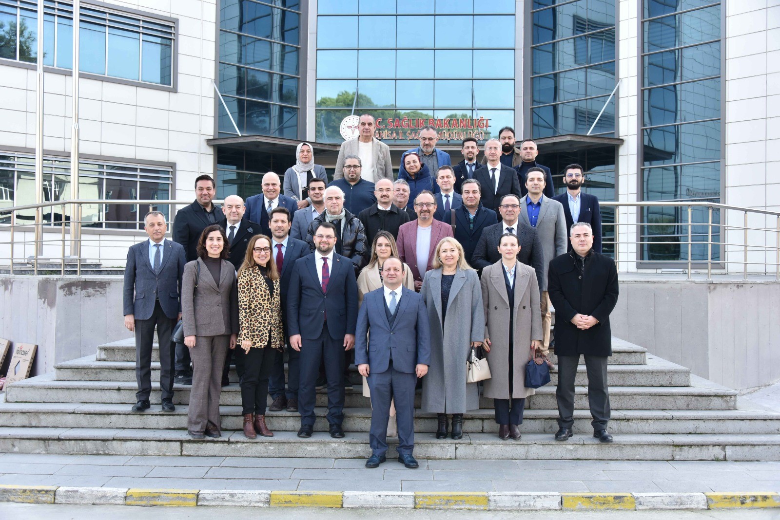 Manisa'da 2025 yılı sağlık hizmetleri değerlendirildi-.2.