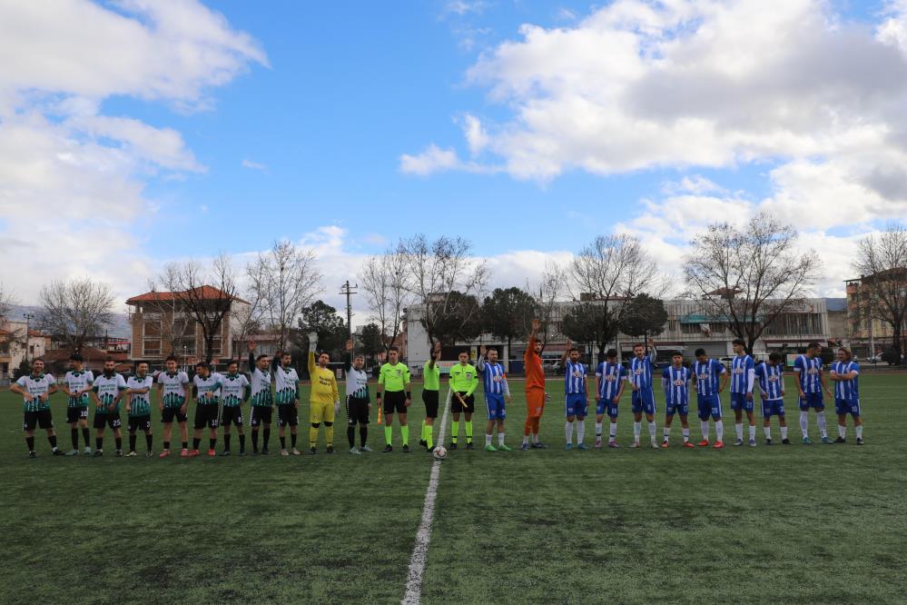 Selendi Belediyespor 7’de 7 yaptı