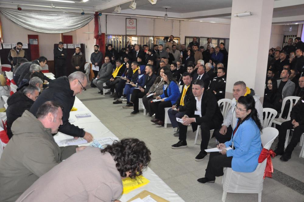 Salihli Esnaf Odası'nda Emre Demir dönemi başladı-1