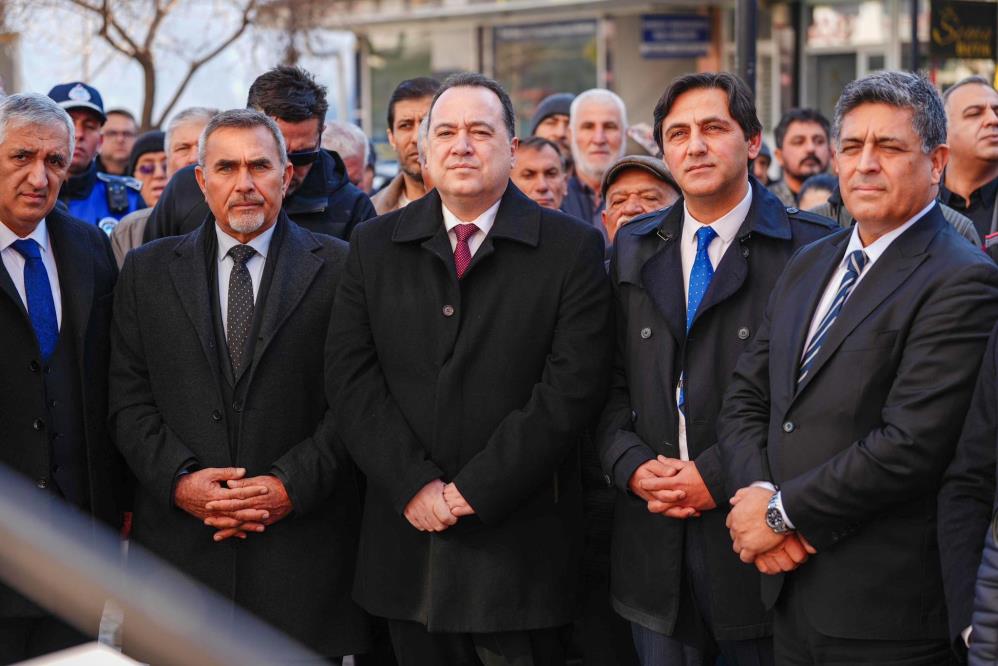 Selendi'de toplu açılış coşkusu!