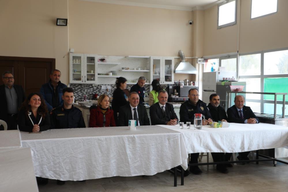 Yunusemre'de Miraç Kandili’nde lokma hayrı